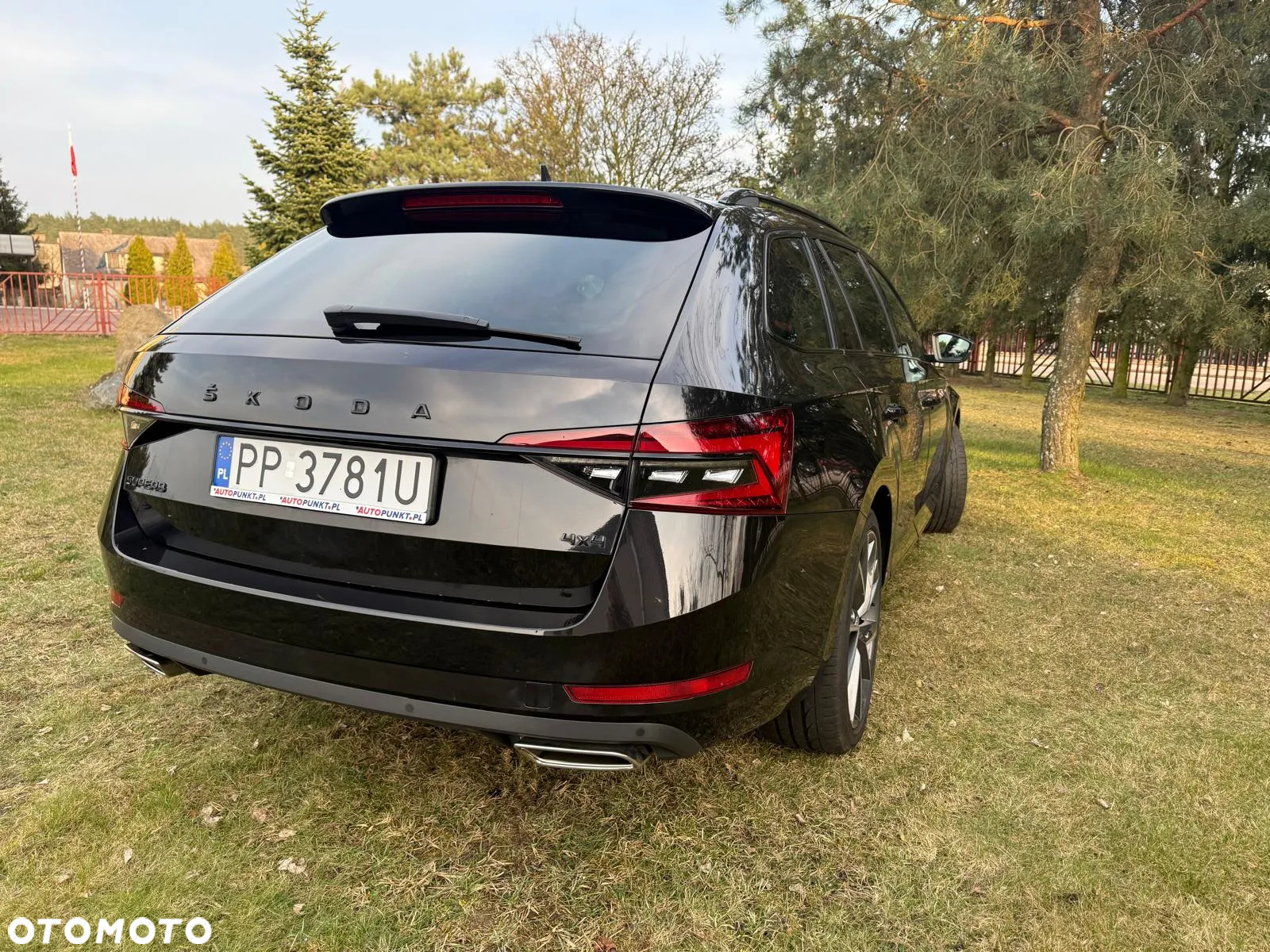 Skoda Superb 2.0 TSI 4x4 Sportline DSG - 8