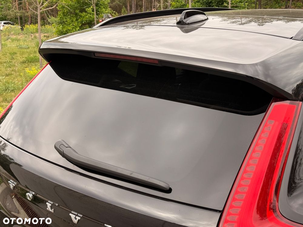Volvo XC 40 B5 B AWD Momentum Pro - 12