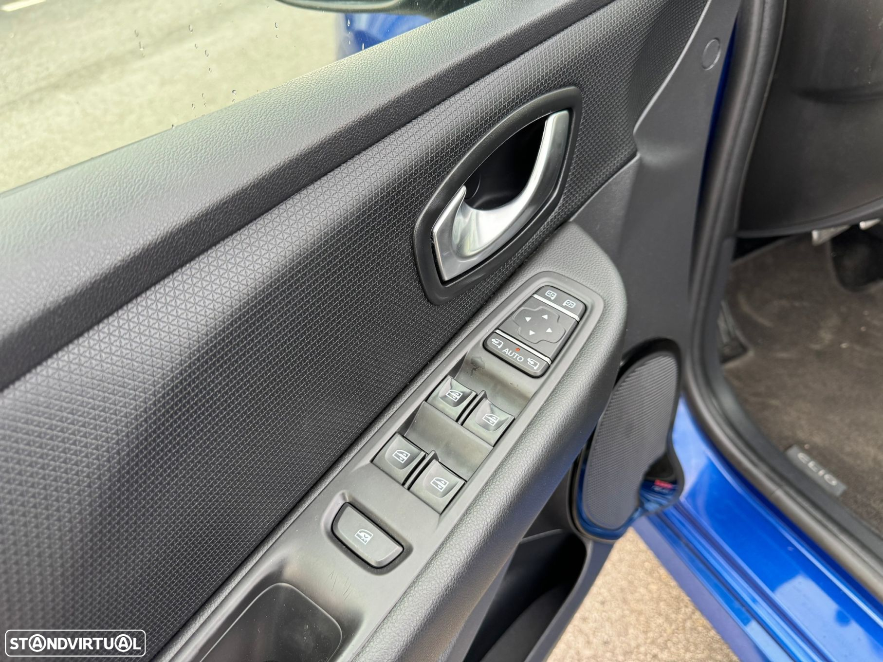 Renault Clio Sport Tourer 1.2 TCe GT Line EDC - 22