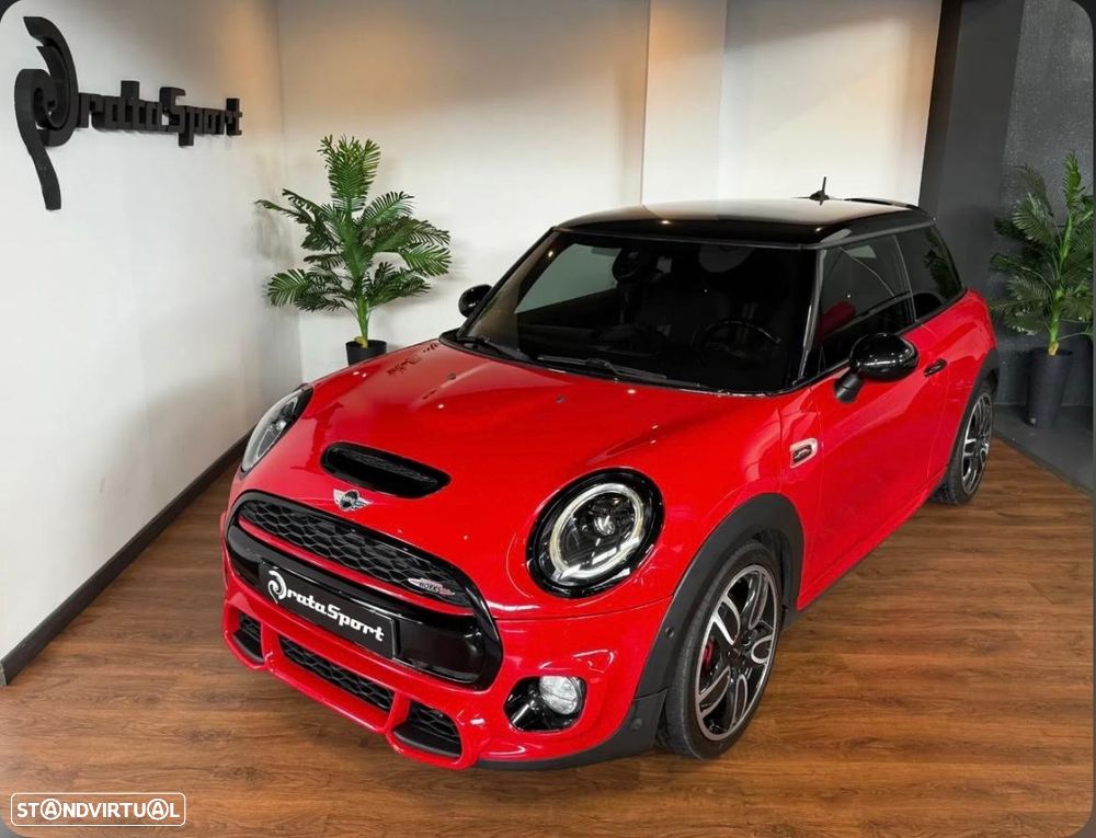 MINI 3 Portas Cooper SD Auto Desportiva