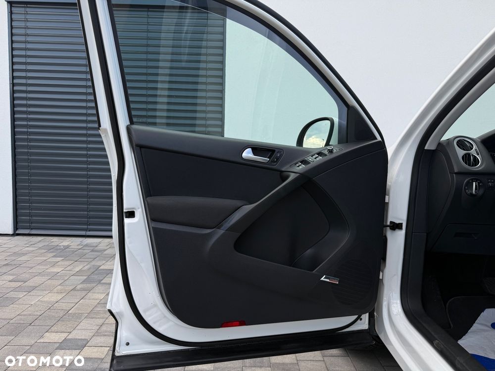 Volkswagen Tiguan 2.0 TDI DPF 4Motion DSG Team - 14