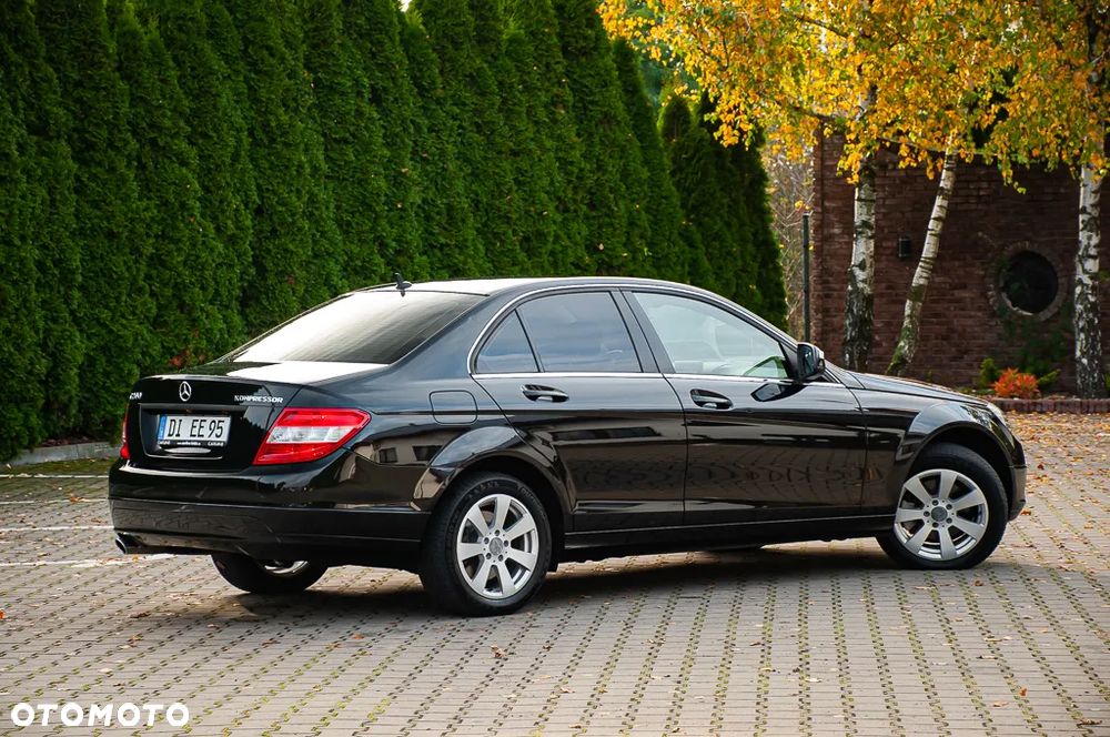 Mercedes-Benz Klasa C 200 Kompressor Classic - 13