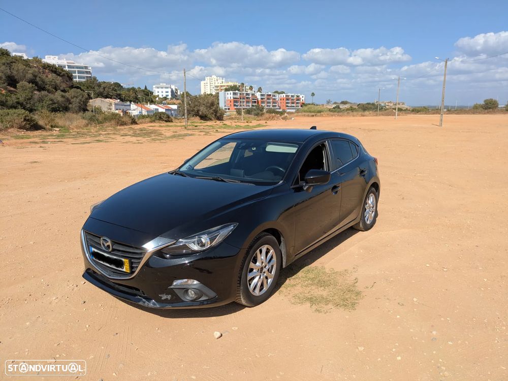 Mazda 3 1.5 Sky-G Evolve - 4