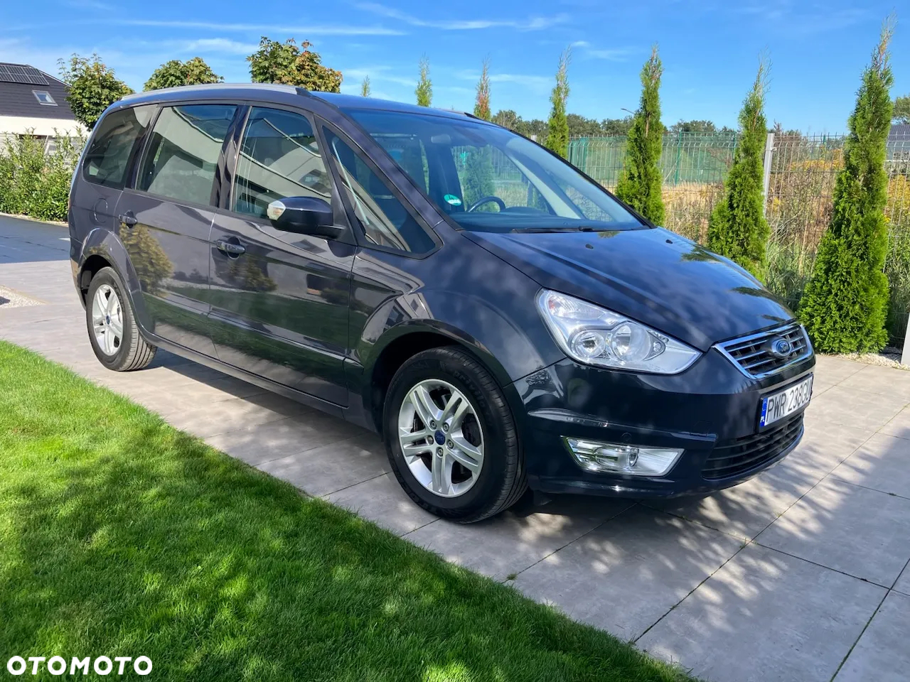Ford Galaxy 2.0 TDCi Titanium - 16