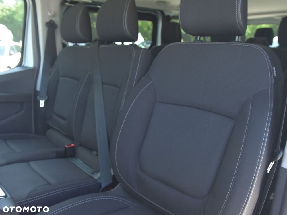 Renault Trafic - 13