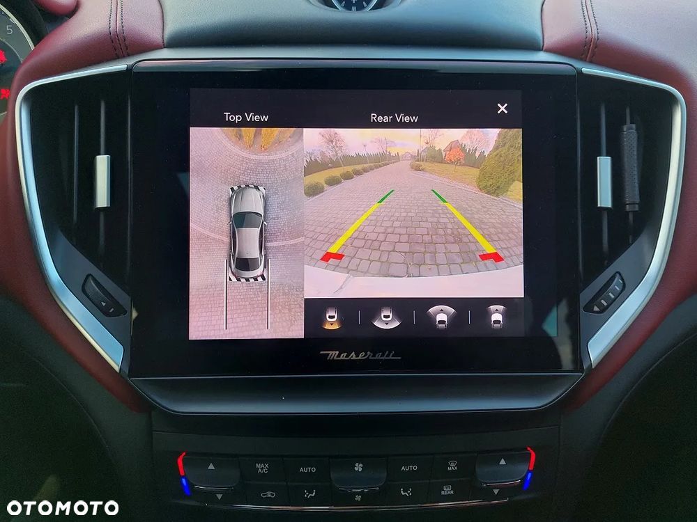 Maserati Ghibli GranSport - 30