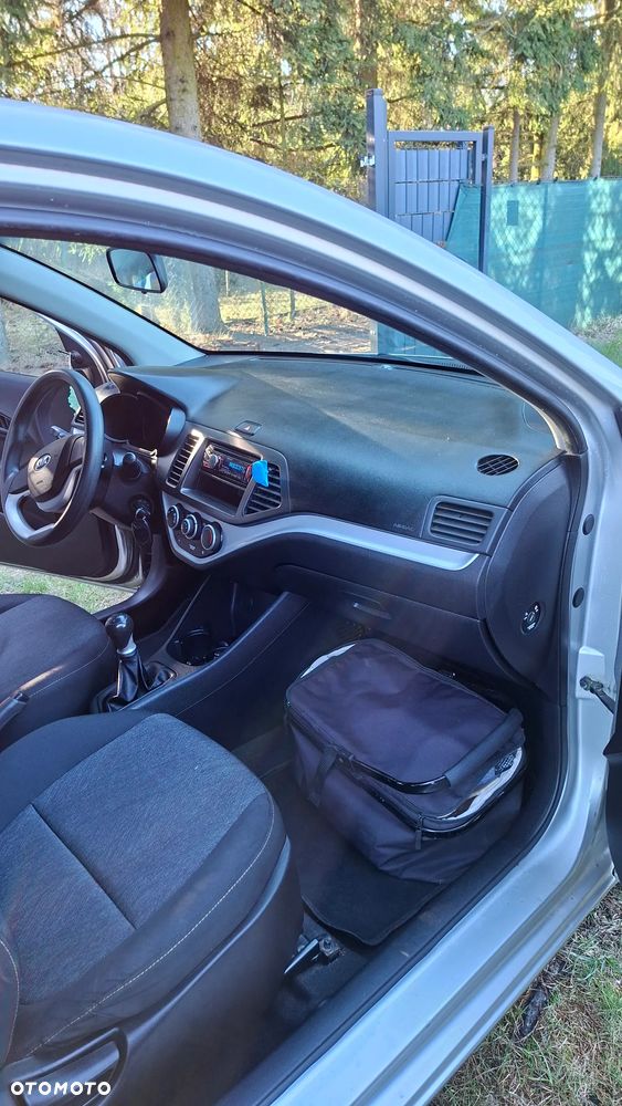 Kia Picanto 1.0 L - 16