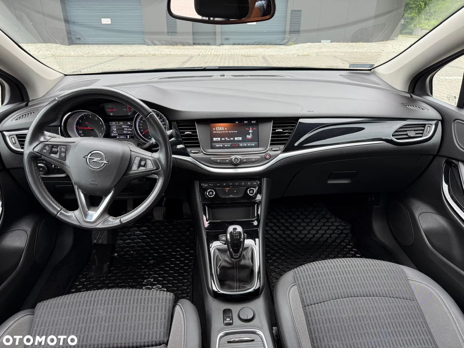 Opel Astra V 1.2 T Elegance S&S - 5