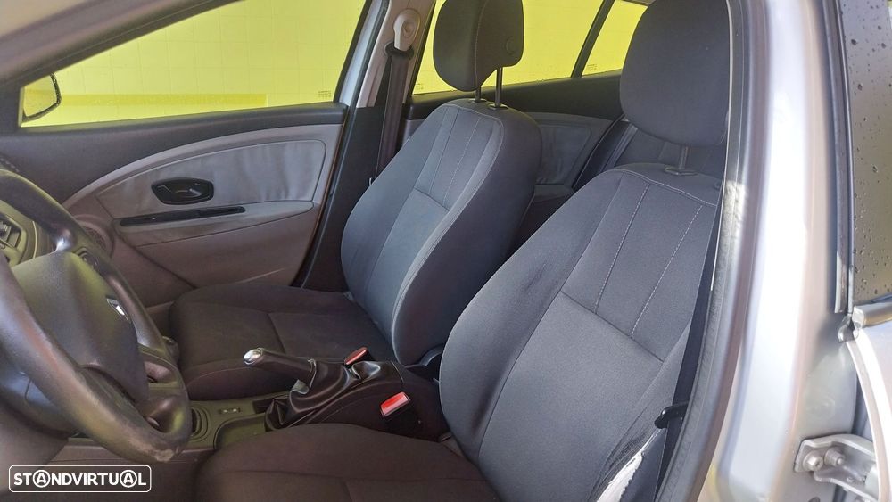 Renault Mégane 1.5 dCi Confort SS - 15