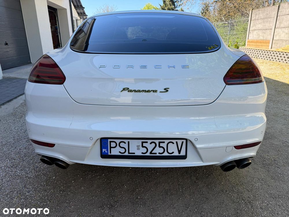 Porsche Panamera 4 Executive - 8