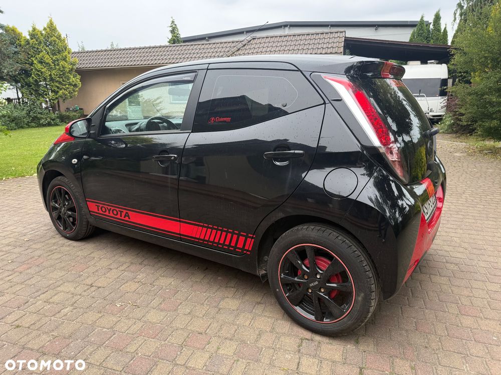 Toyota Aygo - 10
