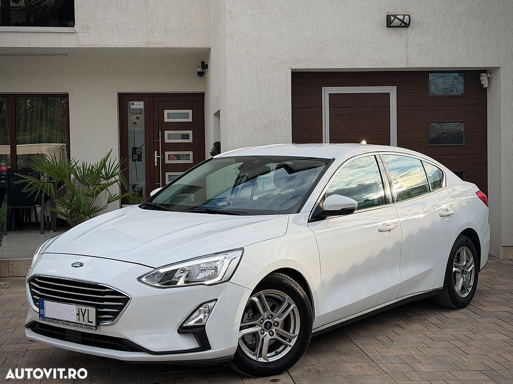 Ford Focus 1.0 EcoBoost Trend Edition - 1