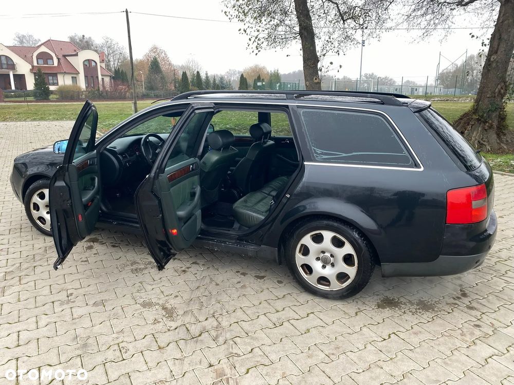 Audi A6 Avant 2.4 - 3