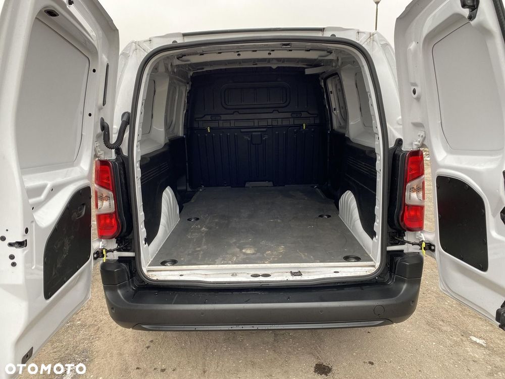 Toyota PROACE CITY - 13