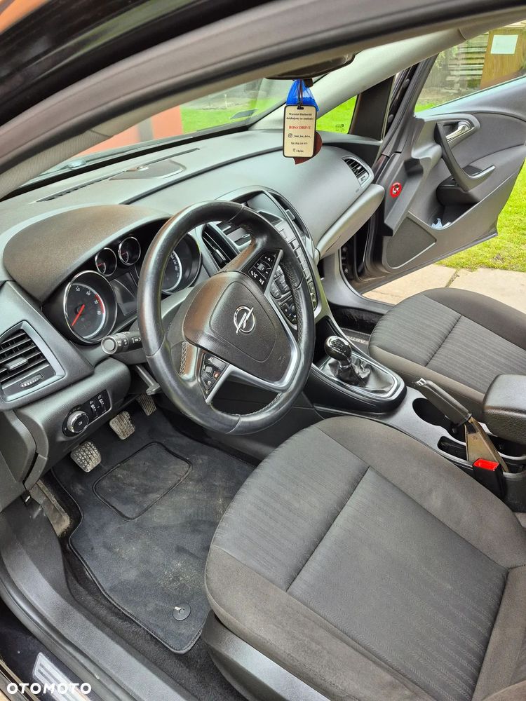 Opel Astra 1.6 Color Edition - 21