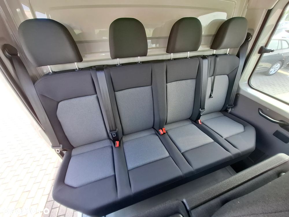 Volkswagen Crafter - 9