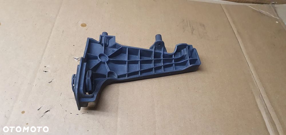 Ślizg mocowanie wspornik lewy atrapy żaluzji BMW M5 G30 F90 1126420 - 3