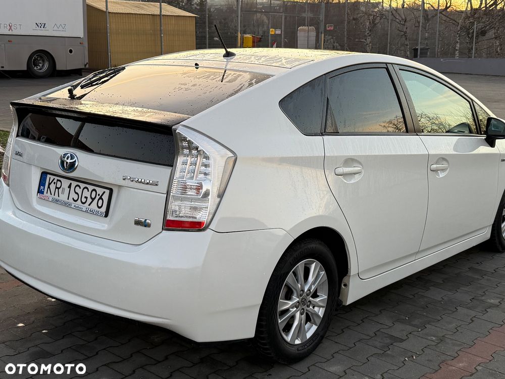 Toyota Prius 1.5 VVT-i Sol - 32