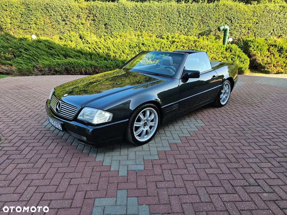 Mercedes-Benz SL - 1