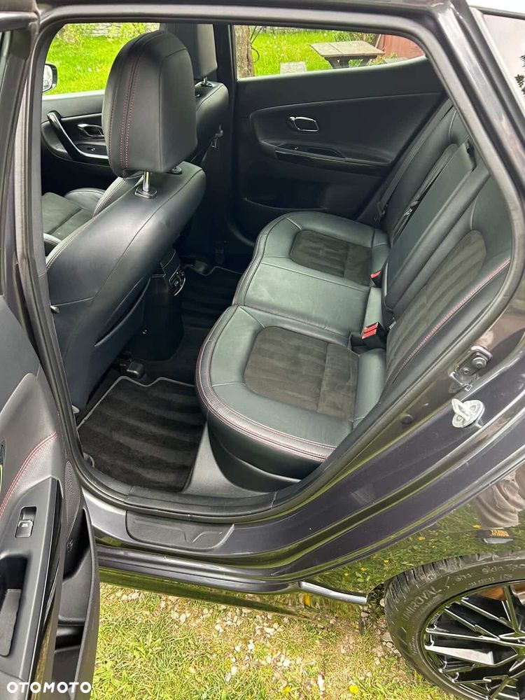 Kia Ceed 1.6 T-GDI GT - 14