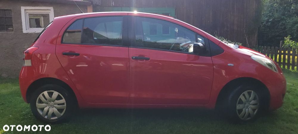 Toyota Yaris 1.0 Luna - 8