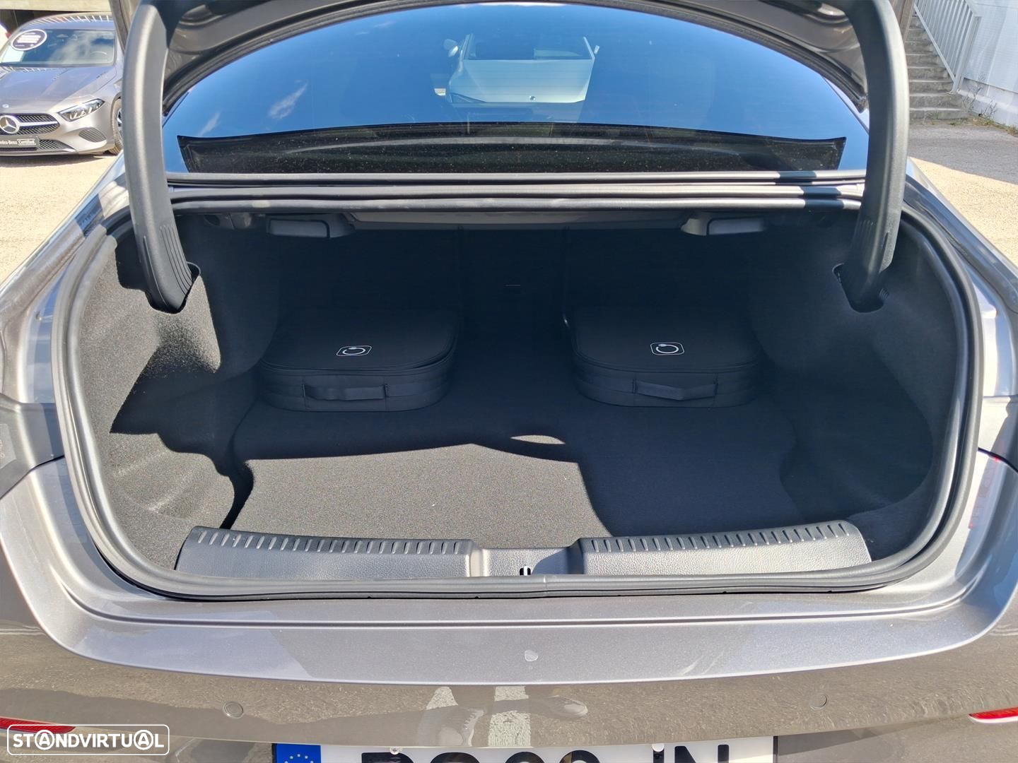 Mercedes-Benz CLA 250 e AMG Line - 13