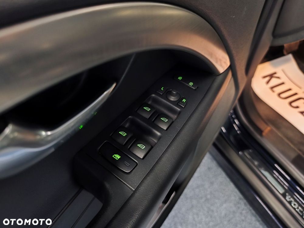 Volvo V70 D4 Geartronic Kinetic - 10