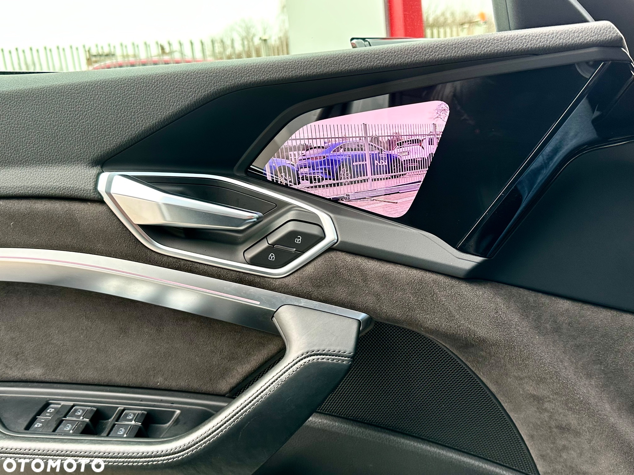 Audi e-tron 55 Quattro S Line - 22