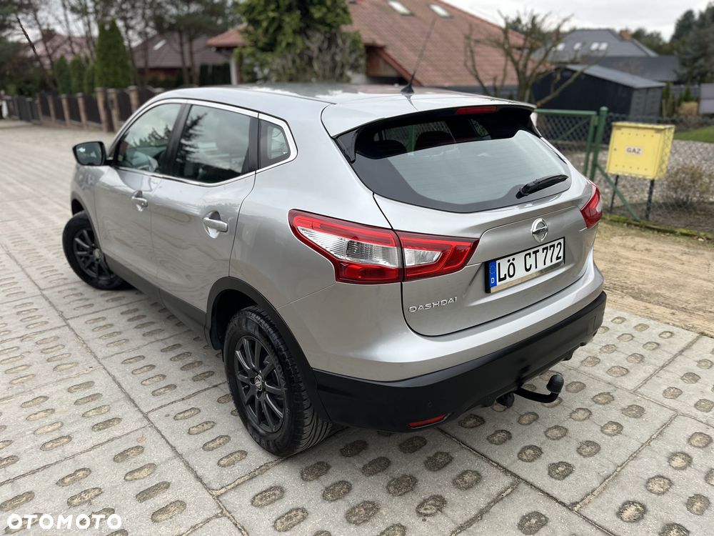 Nissan Qashqai 1.2 DIG-T Visia EU6 - 2