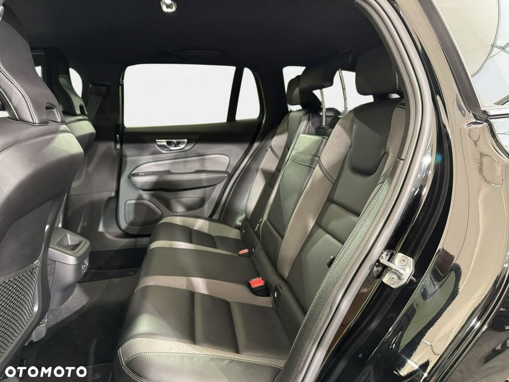 Volvo V60 - 16