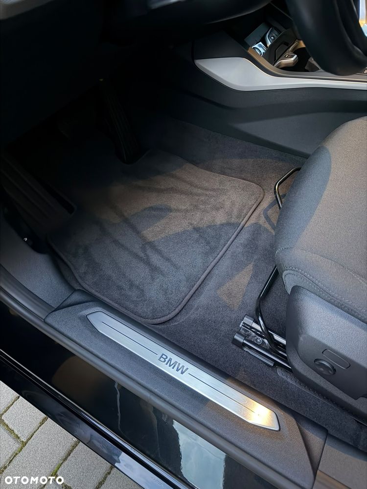 BMW Seria 1 118i Advantage - 22