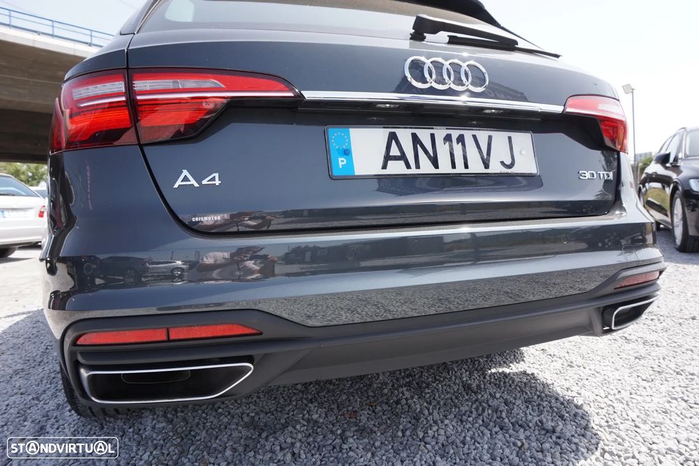 Audi A4 Avant 30 TDI Advanced S tronic - 12