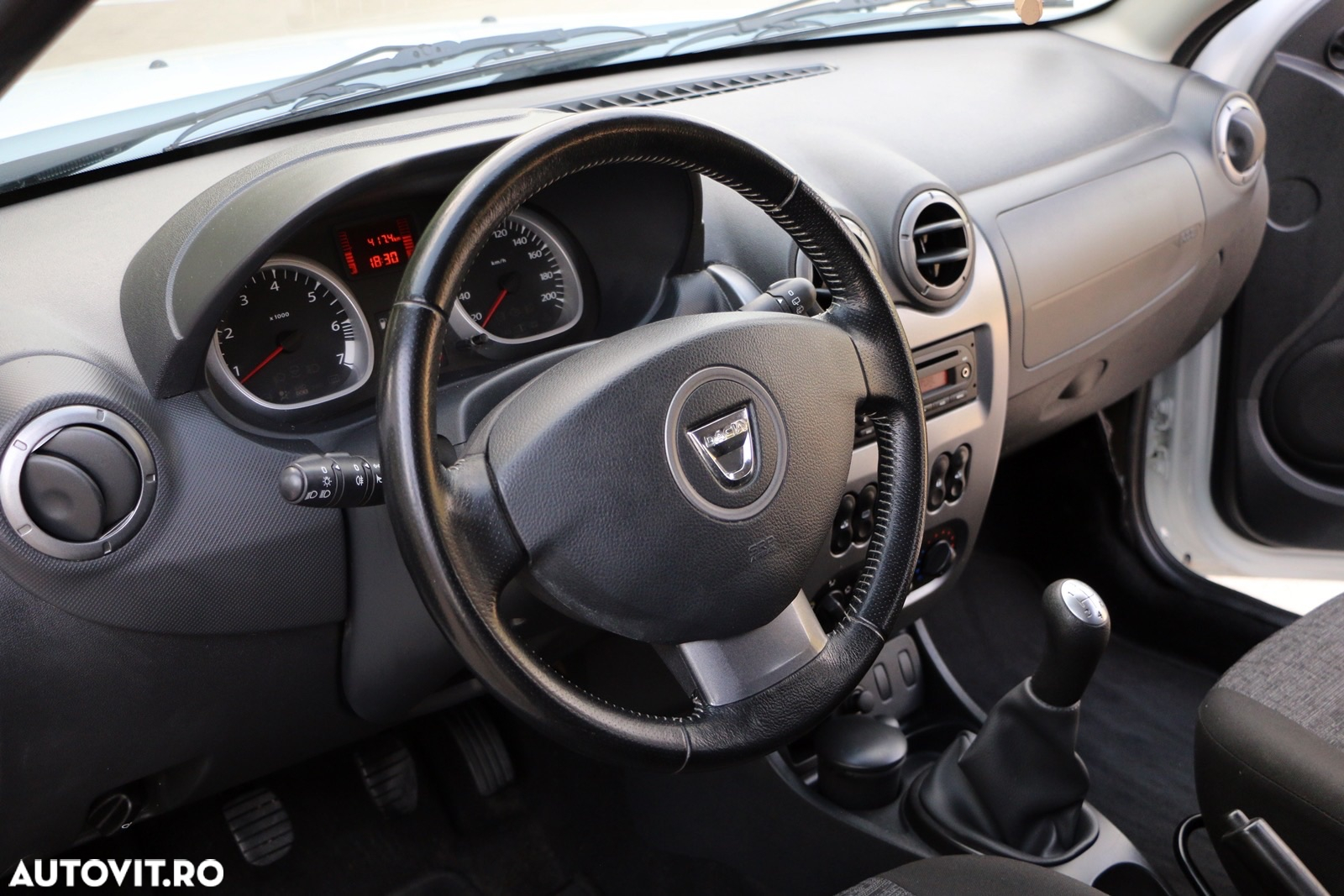 Dacia Duster 1.6 4x2 Ambiance - 8