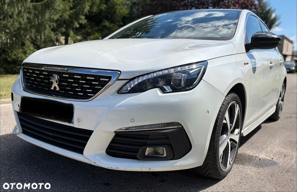 Peugeot 308 - 1