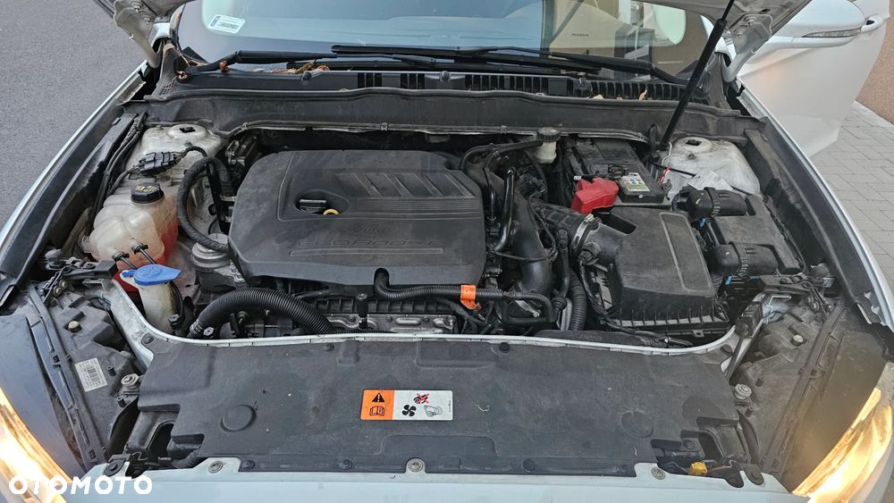 Ford Mondeo 1.5 EcoBoost Titanium - 24