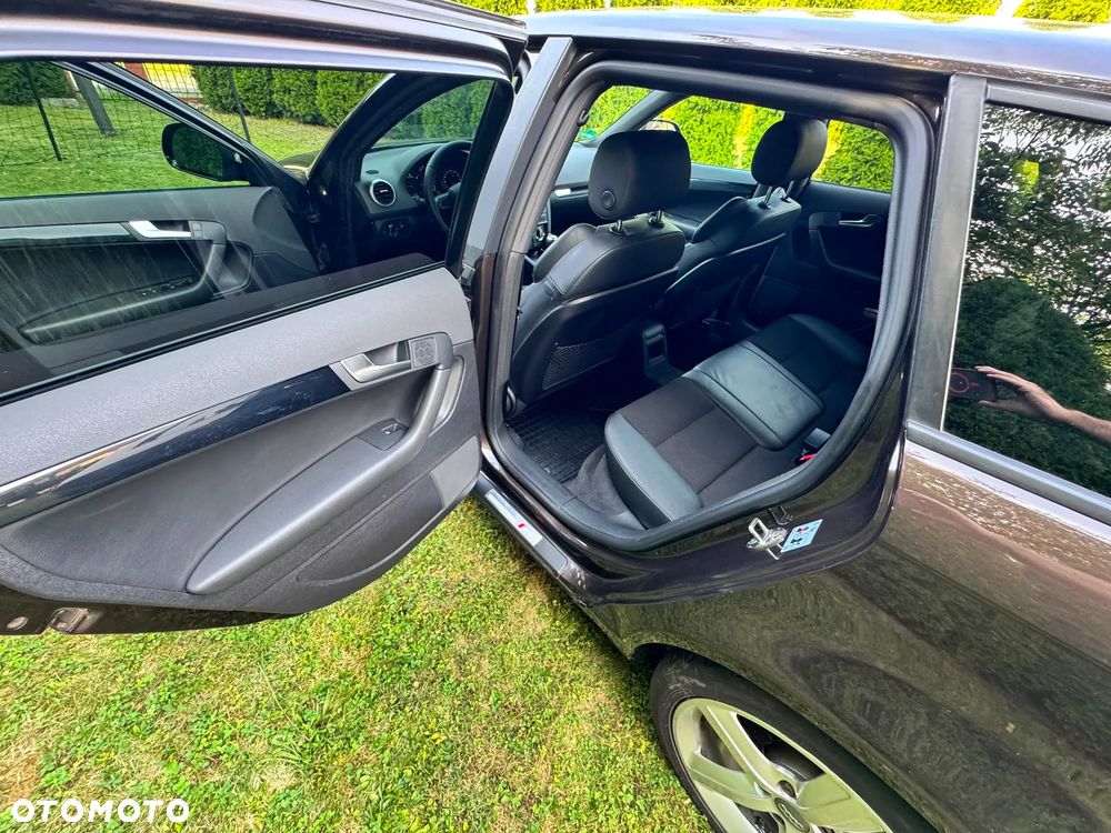 Audi A3 Sportback 2.0 TDI DPF S line Sportpaket - 22