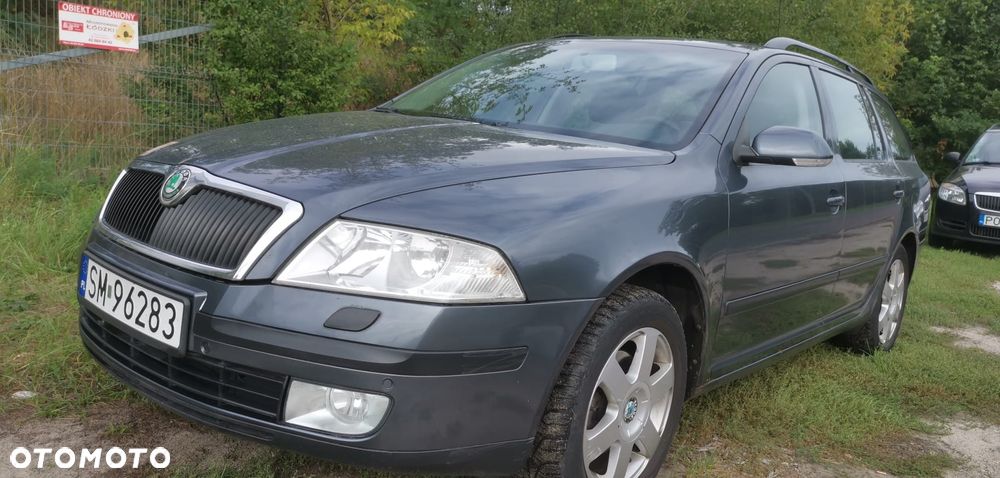 Skoda Octavia 1.8 TSI Ambiente - 12