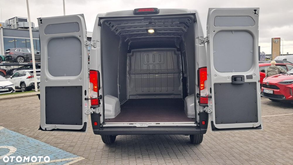 Toyota Proace MAX EV - 11