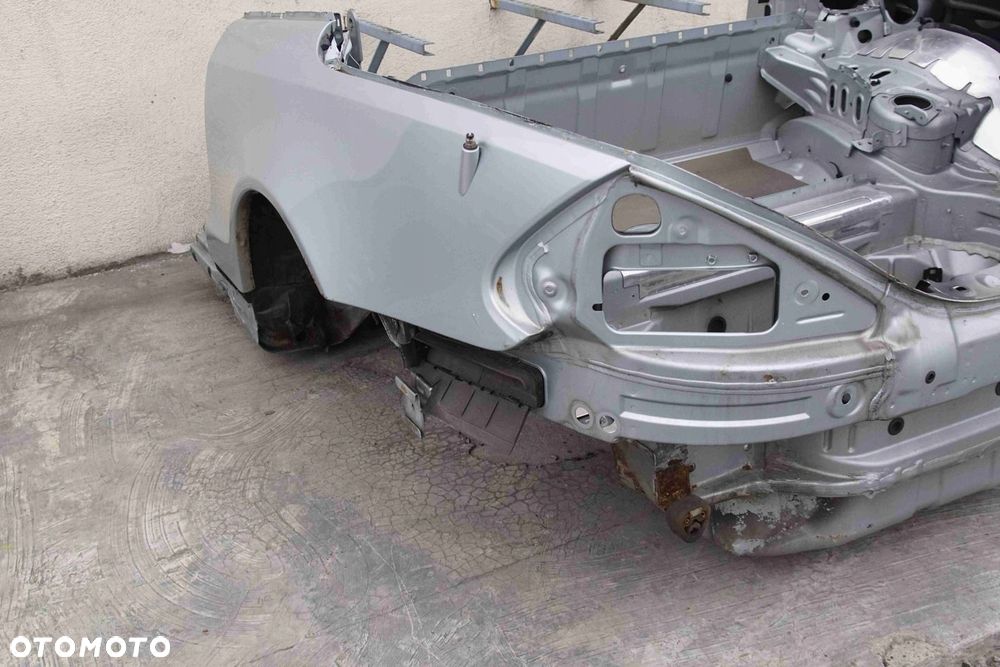 CWIARTKA BŁOTNIK PRAWY LEWY MERCEDES SL R230 KOL C762 - 4