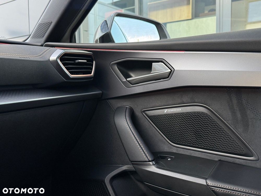 Cupra Leon Sportstourer 2.0 TSI 4Drive VZ DSG - 35