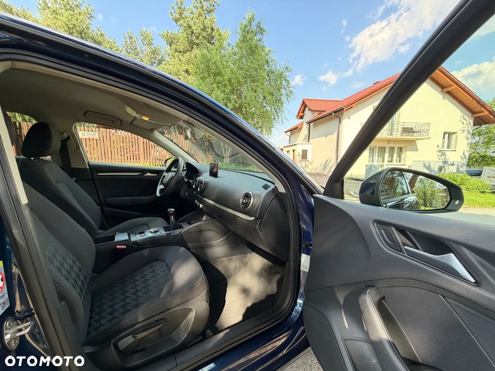 Audi A3 Sportback 2.0 TDI Ambition - 22