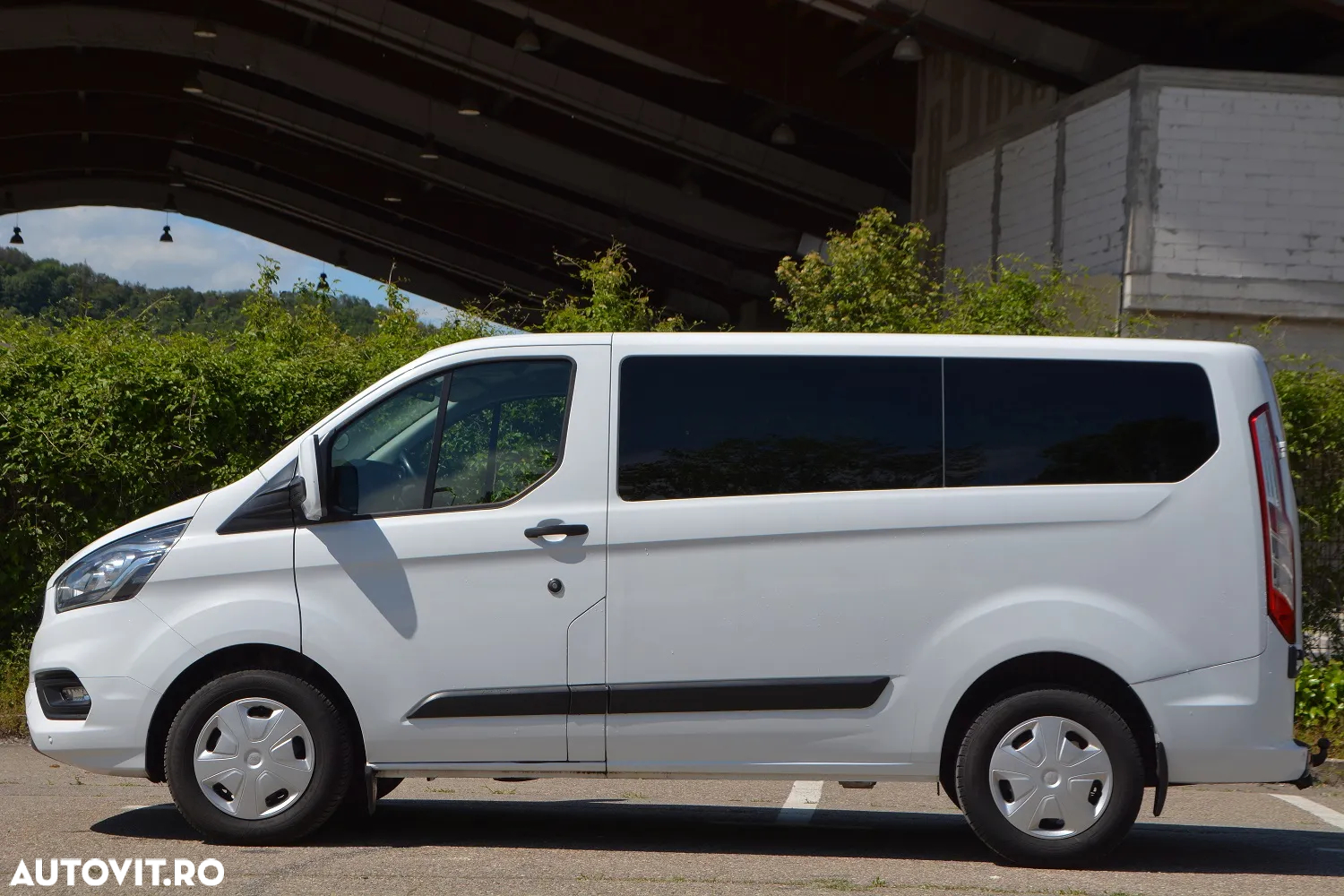 Ford Transit Custom Kombi 320 2.0 EcoBlue 130 CP L2H1 Trend - 6
