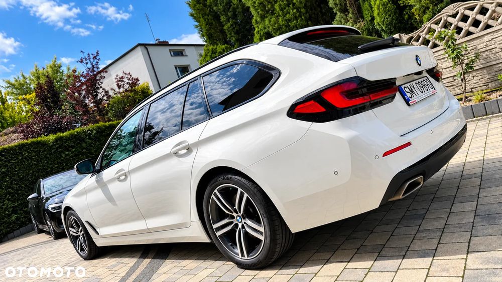 BMW Seria 5 2021 photo 5