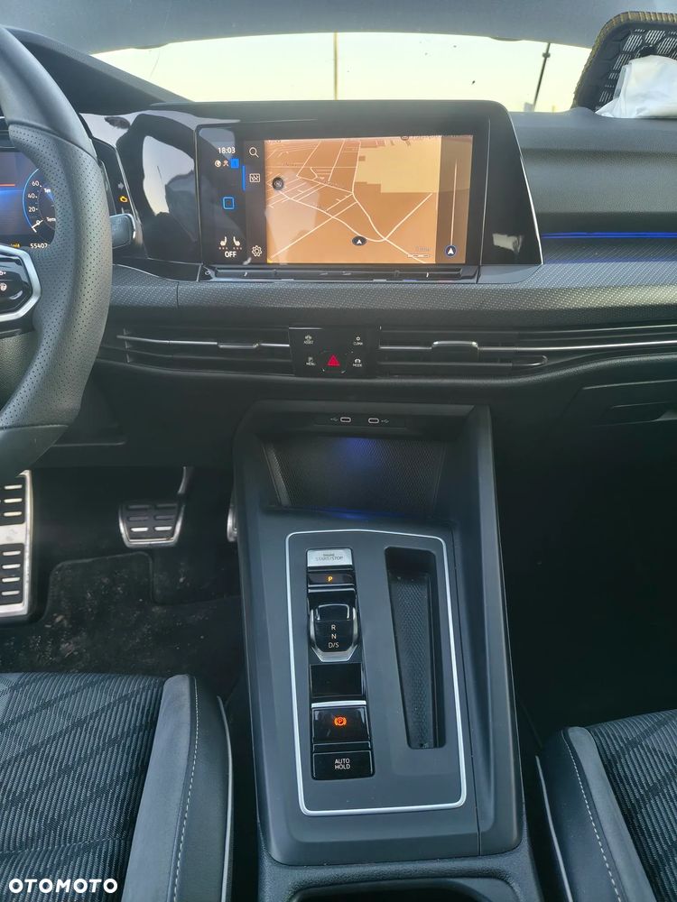 Volkswagen Golf 1.5 eTSI EVO R-Line DSG - 9