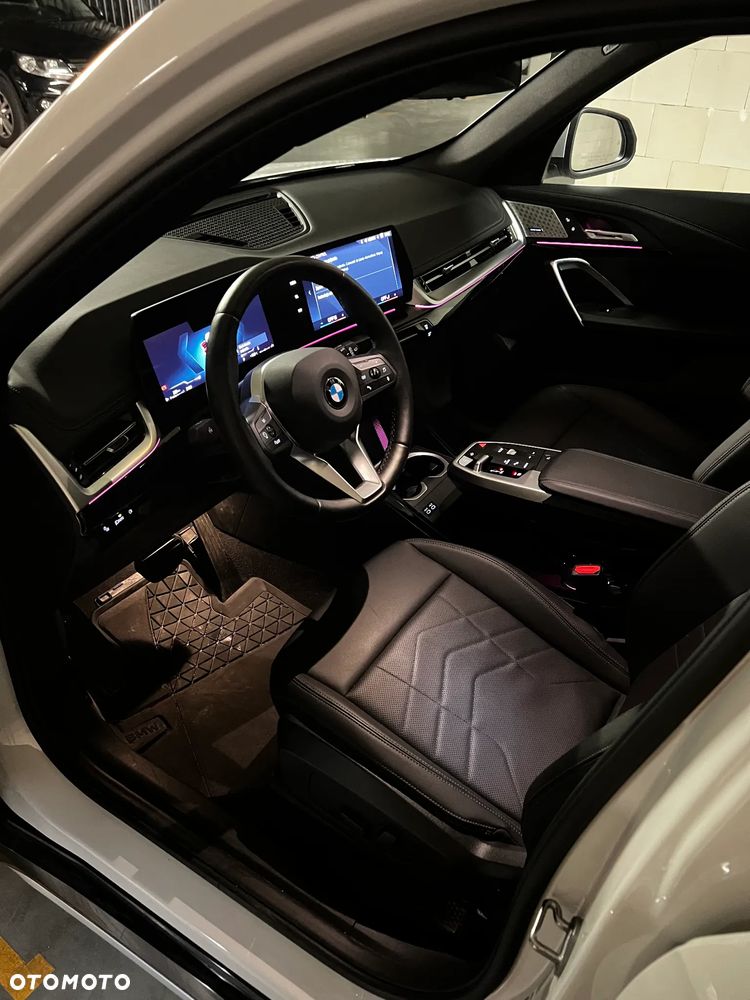 BMW X1 - 12