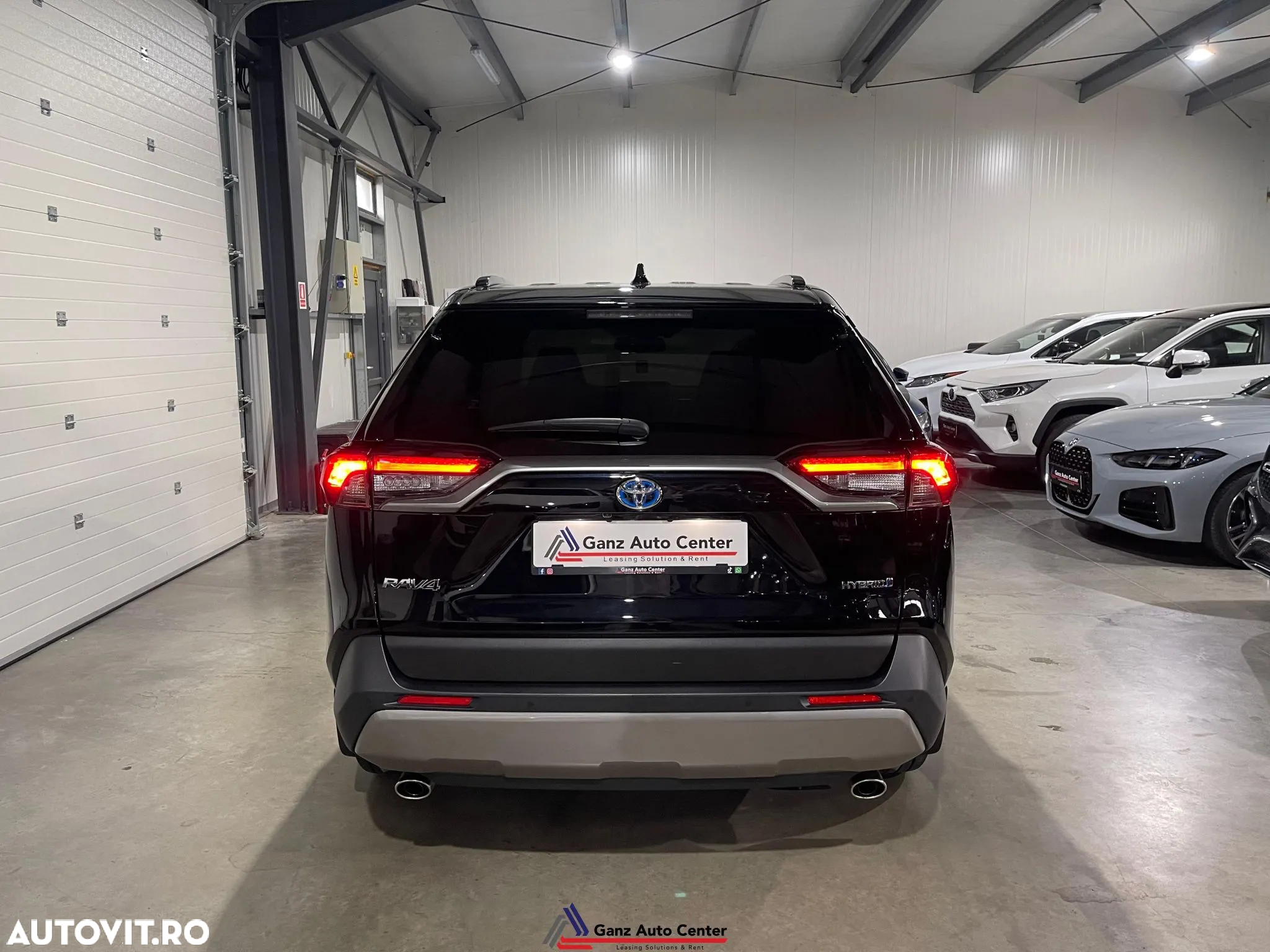 Toyota RAV4 2.5 Hybrid VVT-iE 4x4 Luxury - 32