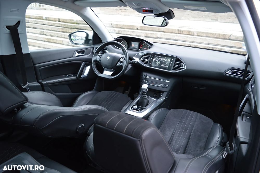 Peugeot 308 - 7