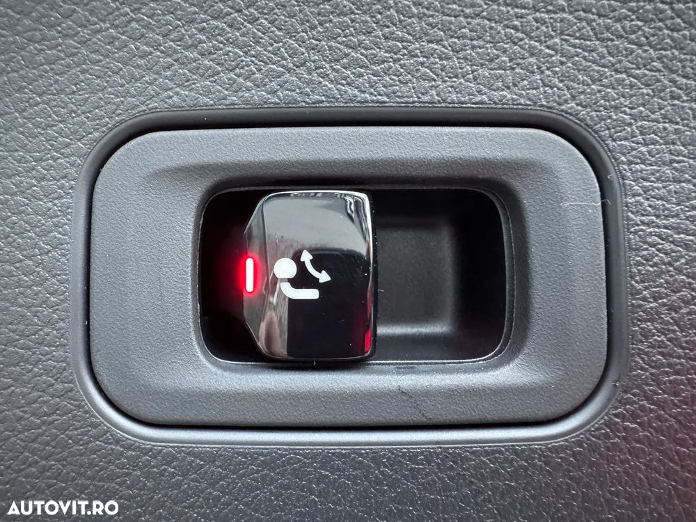 Mercedes-Benz GLC Coupe 200 4Matic 9G-TRONIC AMG Line Advanced - 31