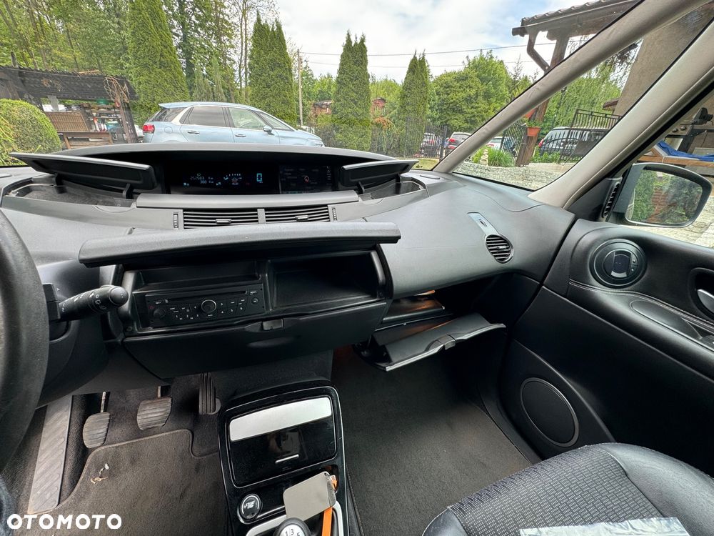 Renault Espace 2.0 dCi Celsium - 27