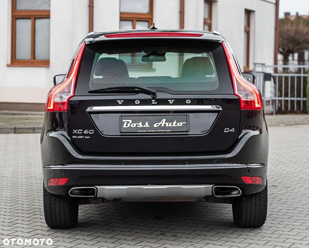 Volvo XC 60 D4 Geartronic Summum - 11